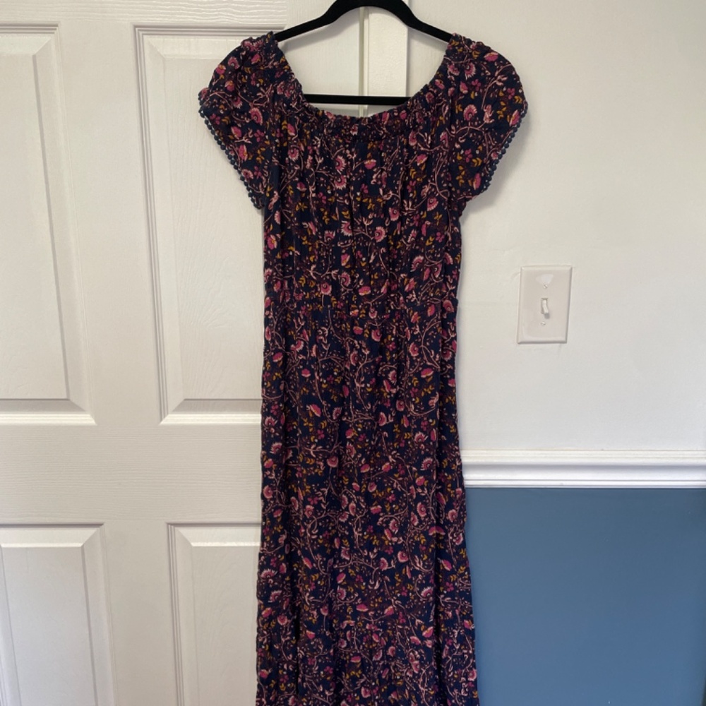 Romantic maxi dress with sleeve detail - Picture 2 of 5